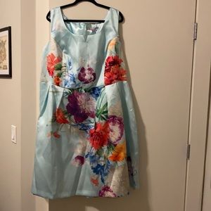 Luxe by Carmen Marc Valvo Floral Satin Dress 22W